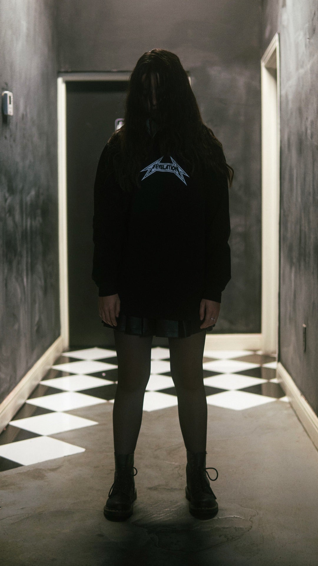 SEASON 4 2ND DELIVERY METAL LONG SLEEVE SHIRT (WHITE)